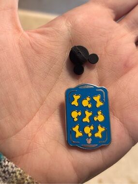 Disney pin